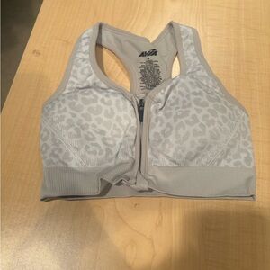 Women's Gray Leopard Print Sports Bra